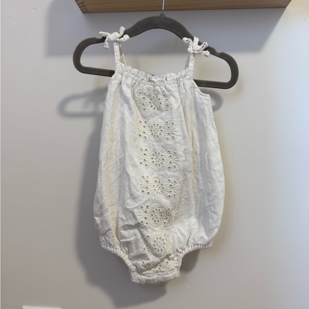 Old Navy White Eyelet Kids Bubble